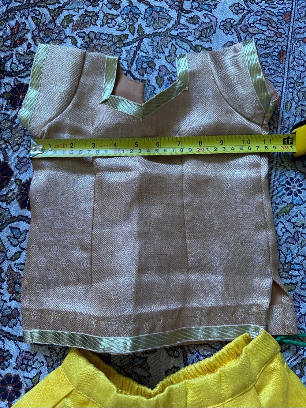 Lot of 3 Traditional dresses size girls 5-8 see measurements 💚💜💛